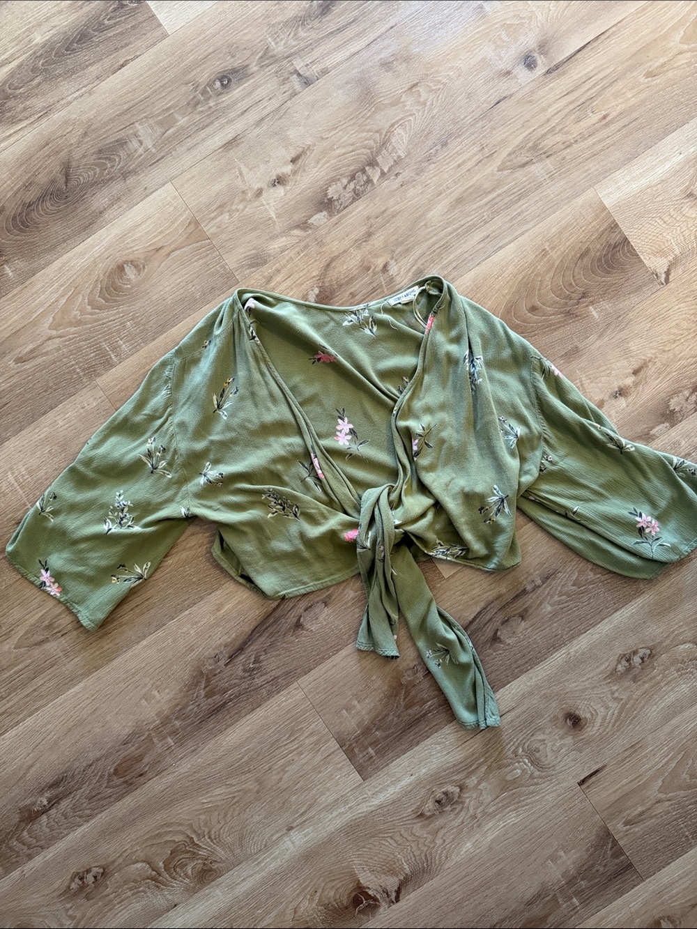 Billabong Olive Green Floral Tie-Front Crop Top